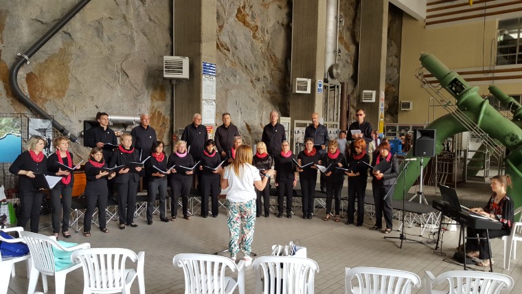 il Coro nella Centrale IREN di Ceresole Reale